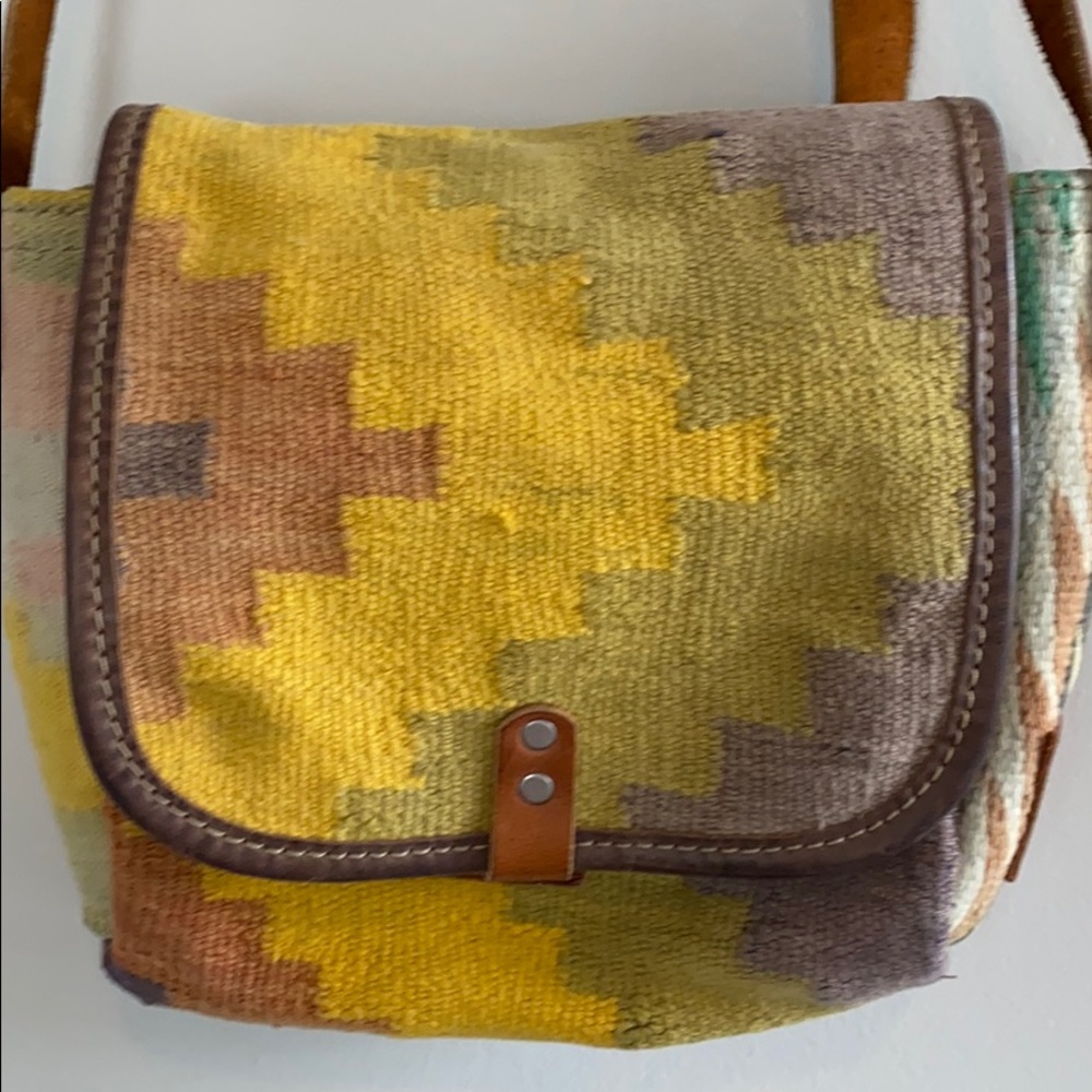 Purse - Picture 2 of 3